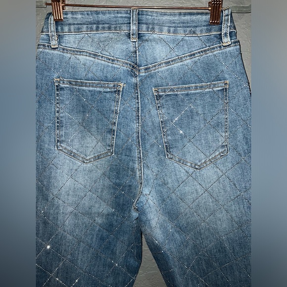 Rhinestone Medium-wash Skinny Jeans - Picture 3 of 6